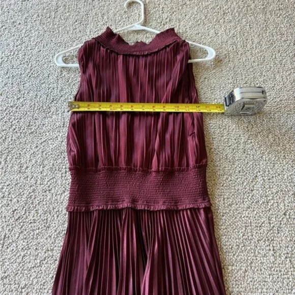Nanette by Nanette Lepore Pleated Maroon Cocktail Dress Size 4 Elegant Party - Picture 10 of 11
